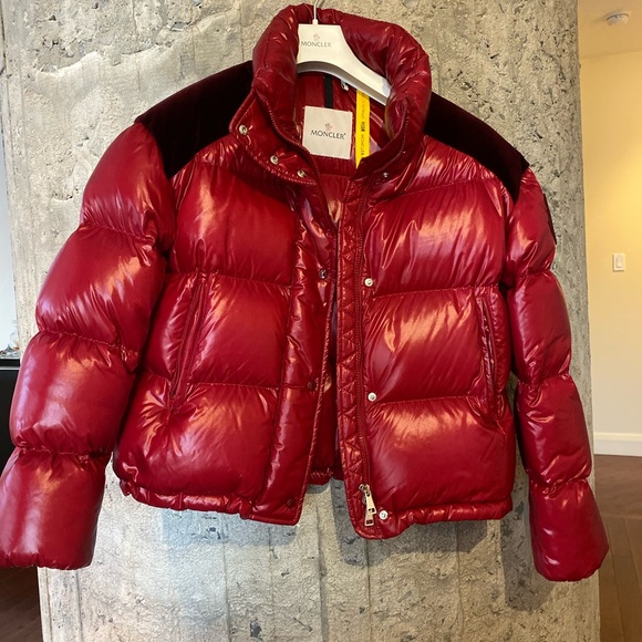 Moncler Genius Puffer in red -Like new - Picture 4 of 4